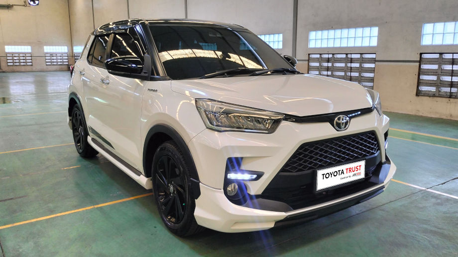 TOYOTA RAIZE 1.0 T S CVT TSS AT 2021