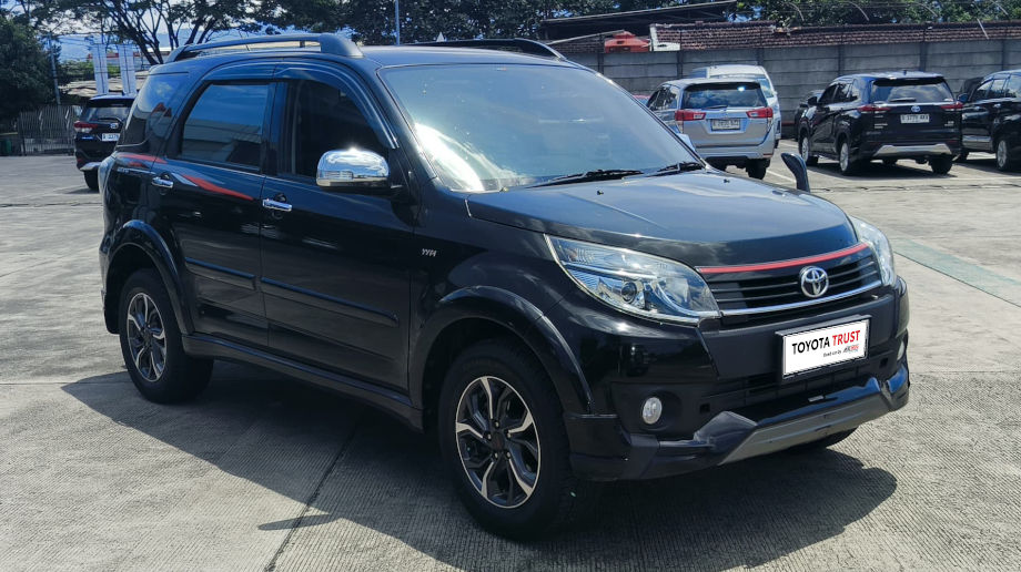 TOYOTA RUSH 1.5 TRD SPORTIVO ULTIMO BENSIN-AT(RUSH) AT 2017