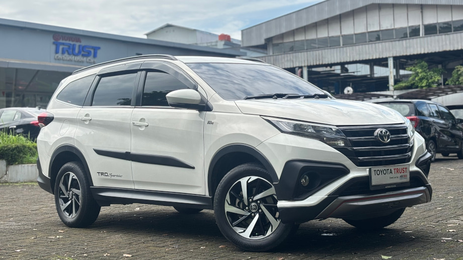 TOYOTA RUSH 1.5 S BENSIN-AT(RUSH) AT 2021